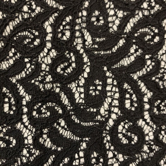 J. Crew - Women’s 3/4 Sleve Lace Overlay Peplum Blouse - XS Black Over Cream - Picture 4 of 7